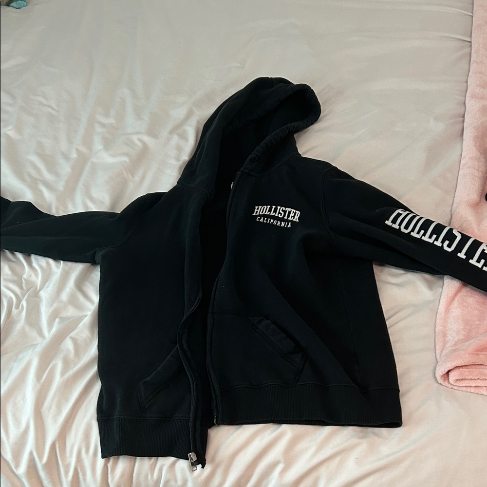 Hollister Black Zip-Up Hoodie